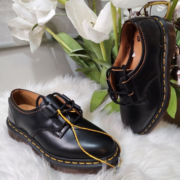 1461 WOMEN'S SMOOTH LEATHER OXFORD SHOES size5 - Picture 2 of 8